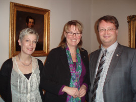 Elisabeth Hansson, Sandvikens kommun, Helena Ribacke, Gävle kommun, och Lars Beckman, Svenskt Näringsliv (Foto Torbjörn Edlund)